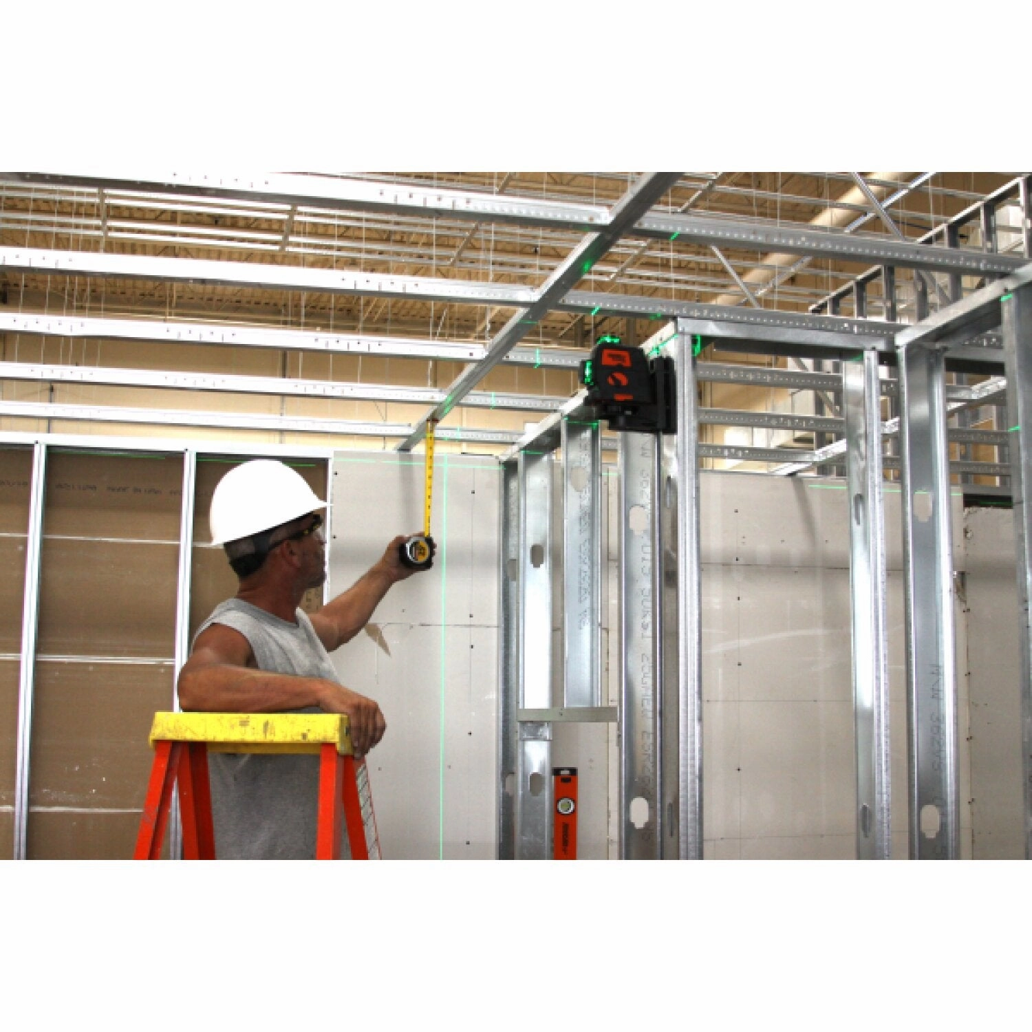 Johnson 40-6674 Self-Leveling 3x360 Laser with GreenBrite Technology
