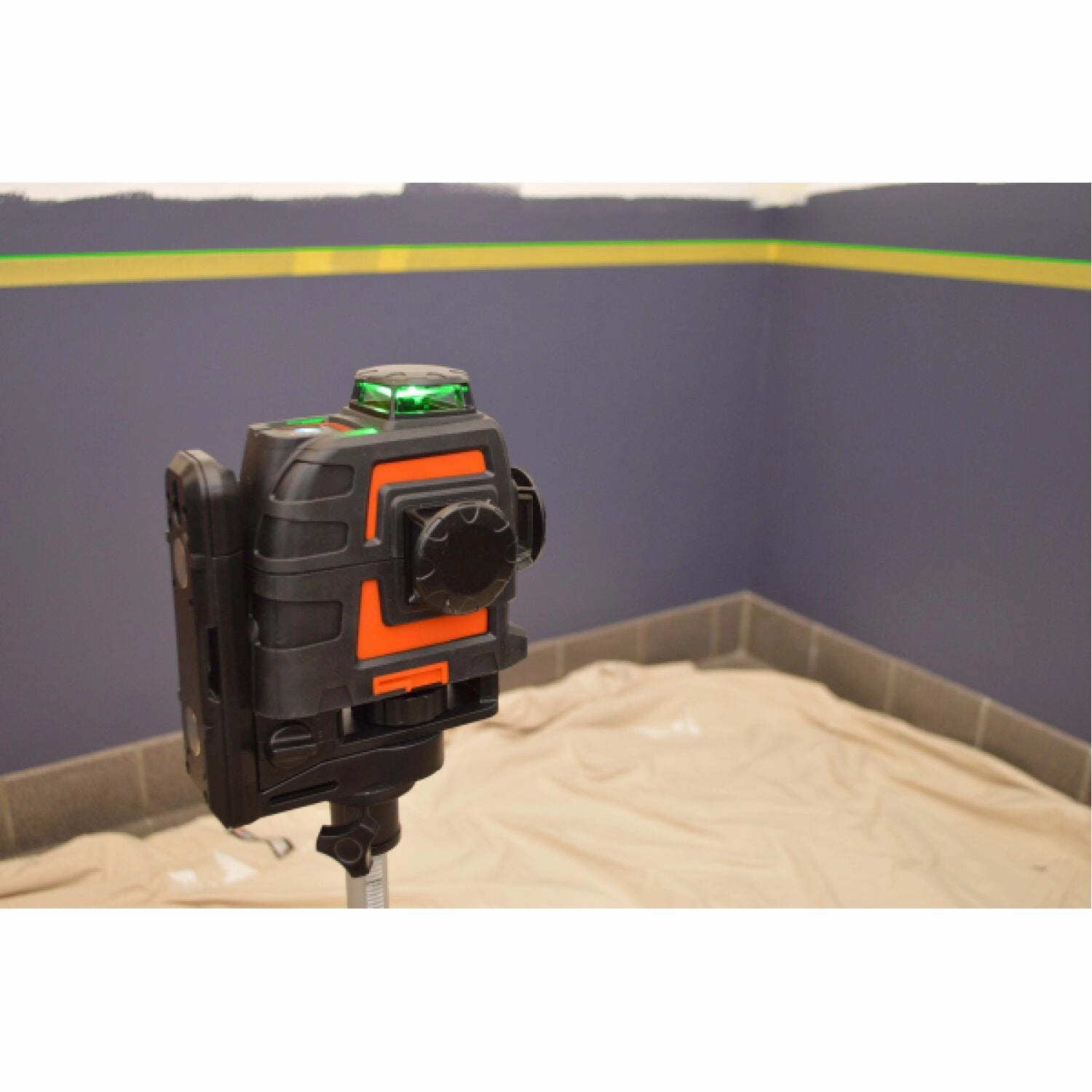 Johnson 40-6674 Self-Leveling 3x360 Laser with GreenBrite Technology