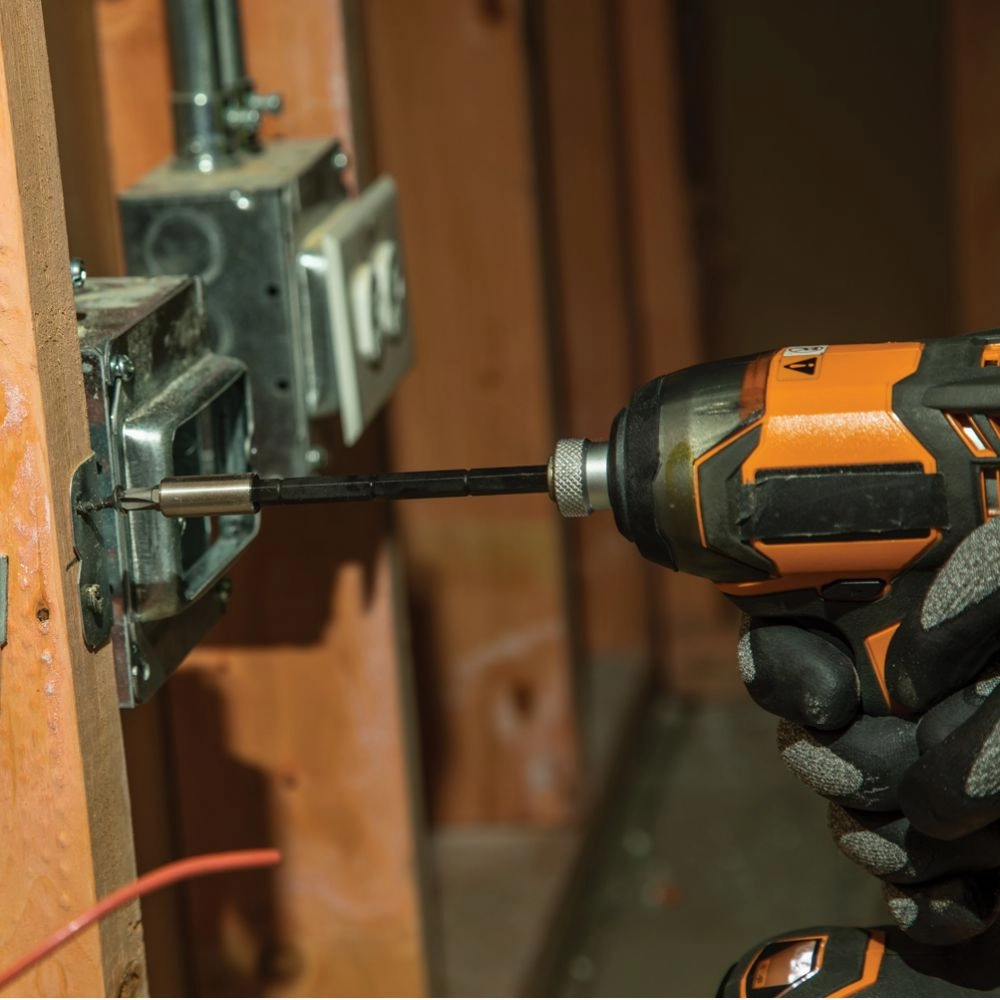 Klein Tools 32303 14-in-1 Multi-Bit Adjustable Length Screwdriver