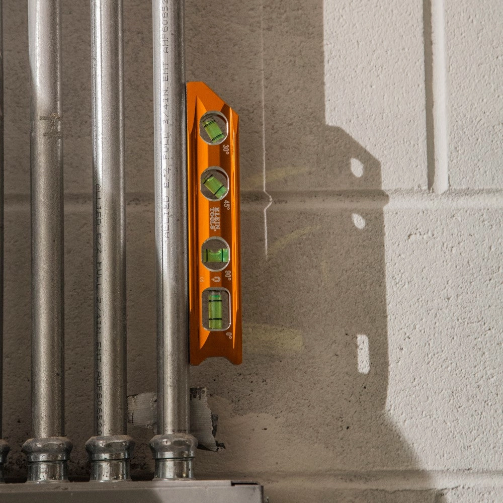 Klein Tools 935RB Torpedo Billet High-Viz Level with Rare Earth Magnet and Tapered Nose