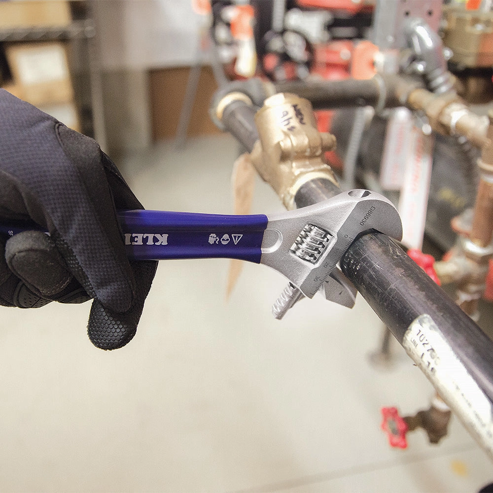 Klein Tools D86930 Reversible Jaw/Adjustable Pipe Wrench, 10"