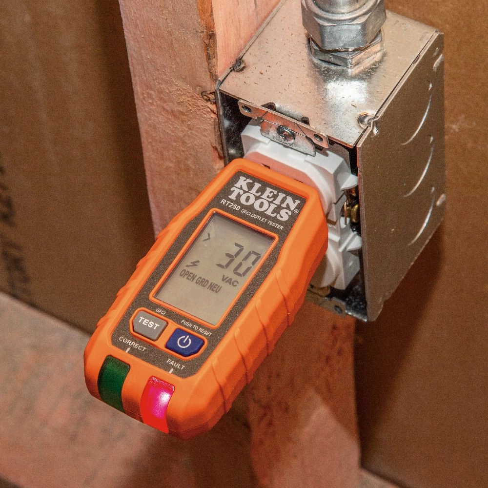 Klein Tools RT250KIT Premium Non-Contact Voltage and GFCI Receptacle Electrical Test Kit