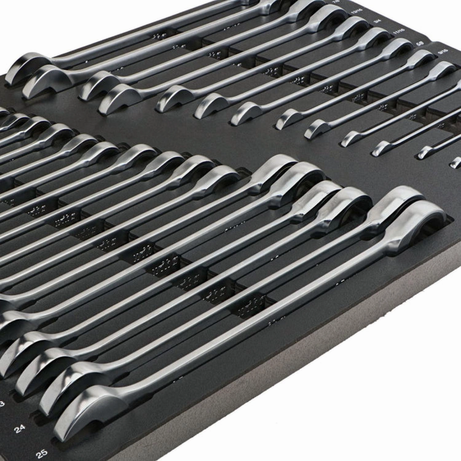 Wiha 30392 31 Piece Ratcheting Wrench Tray Set - SAE and Metric