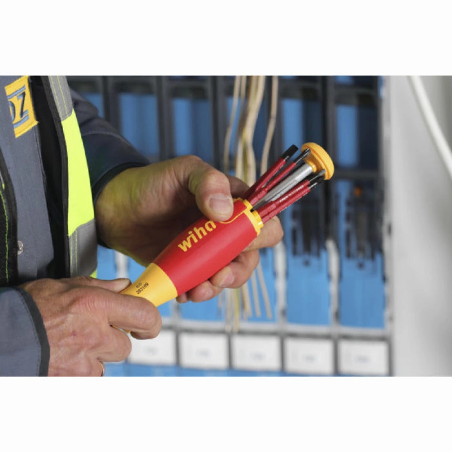 Wiha Tools 28393 Insulated 6-in-1 Ultra Driver SlimLine Slotted & Phillips Set, 7 Pc.